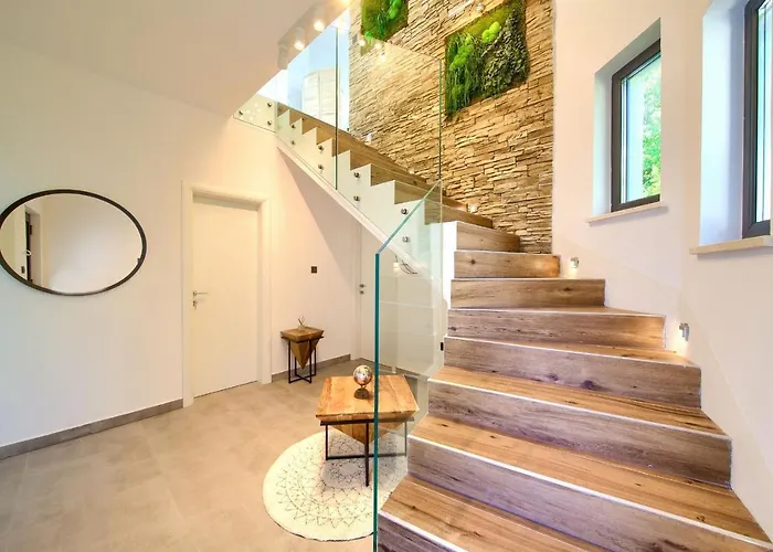 Willa Modruna Grižane